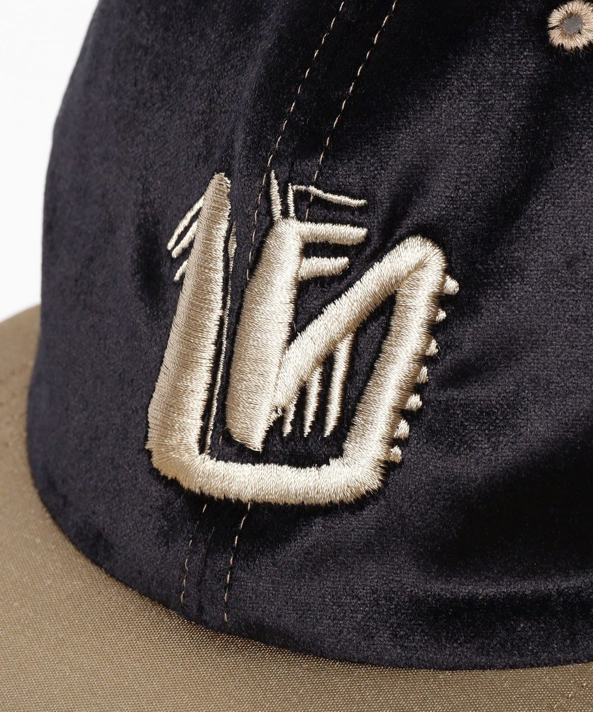 BEAMS（ビームス）SASQUATCHFABRIX. / EAR MUFF CAP（帽子