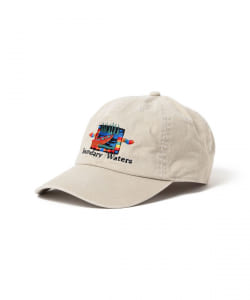 ESSAY / Souvenir Cap
