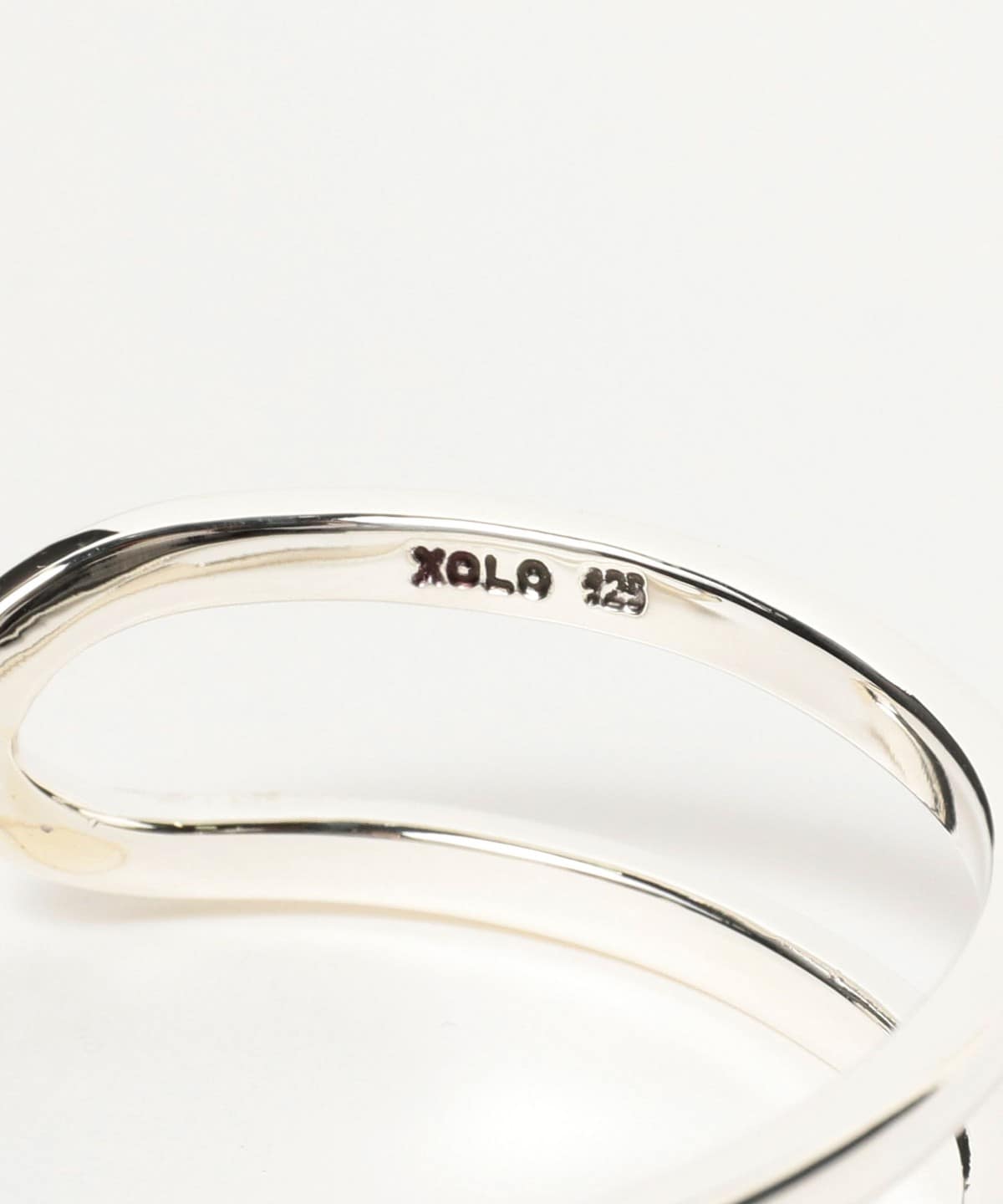 XOLO JEWELRY シルバー925 バングル Hug Bangle --