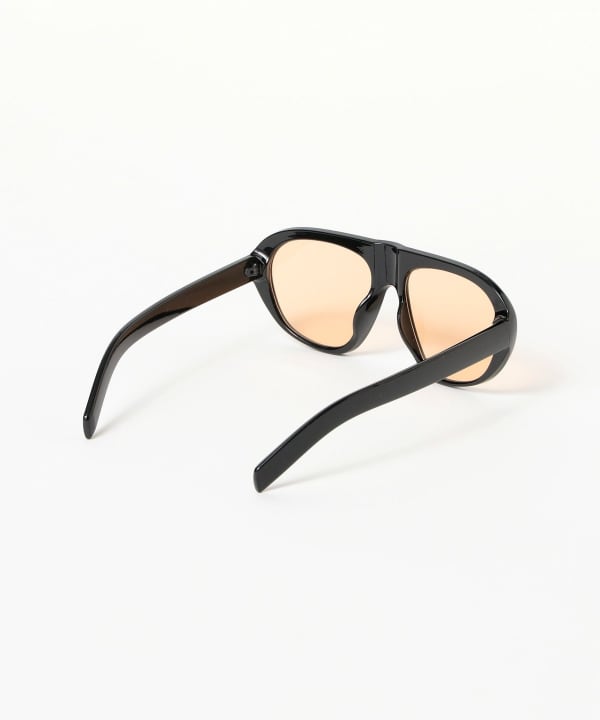 FUTURE ARCHIVE / PILOT GLASS