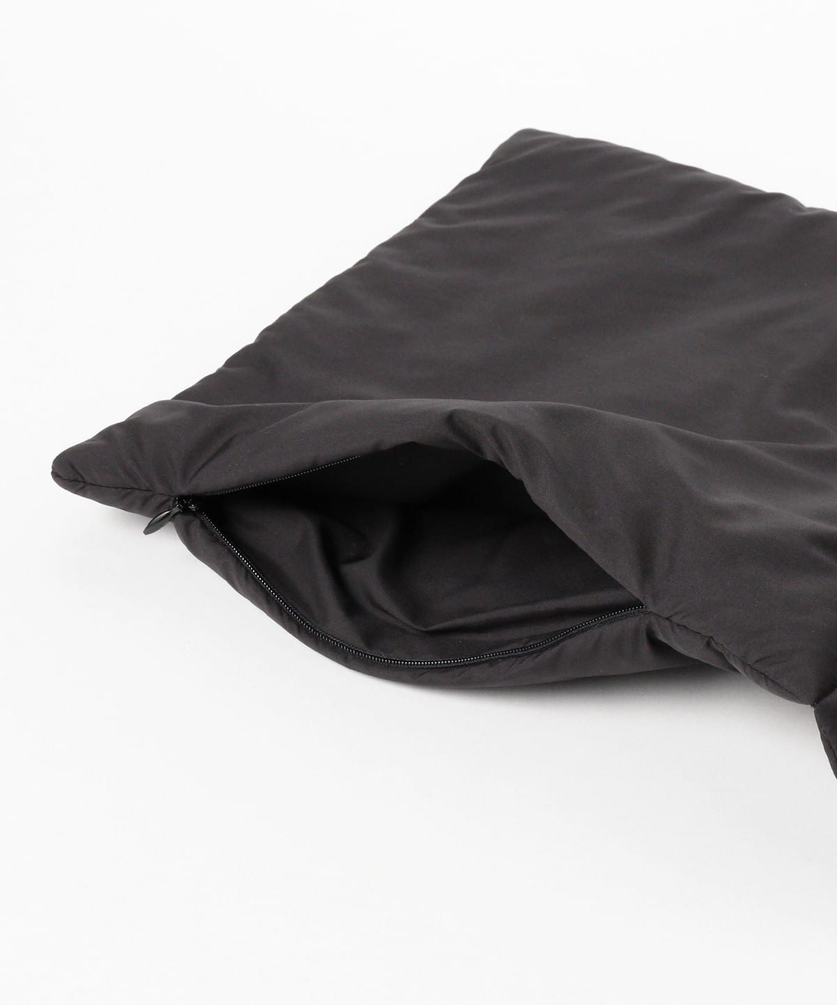 新品5.5割引 INNAT ダウンマフラー インアット スヌード 新品5.5割引 INNAT ダウンマフラー インアット スヌード