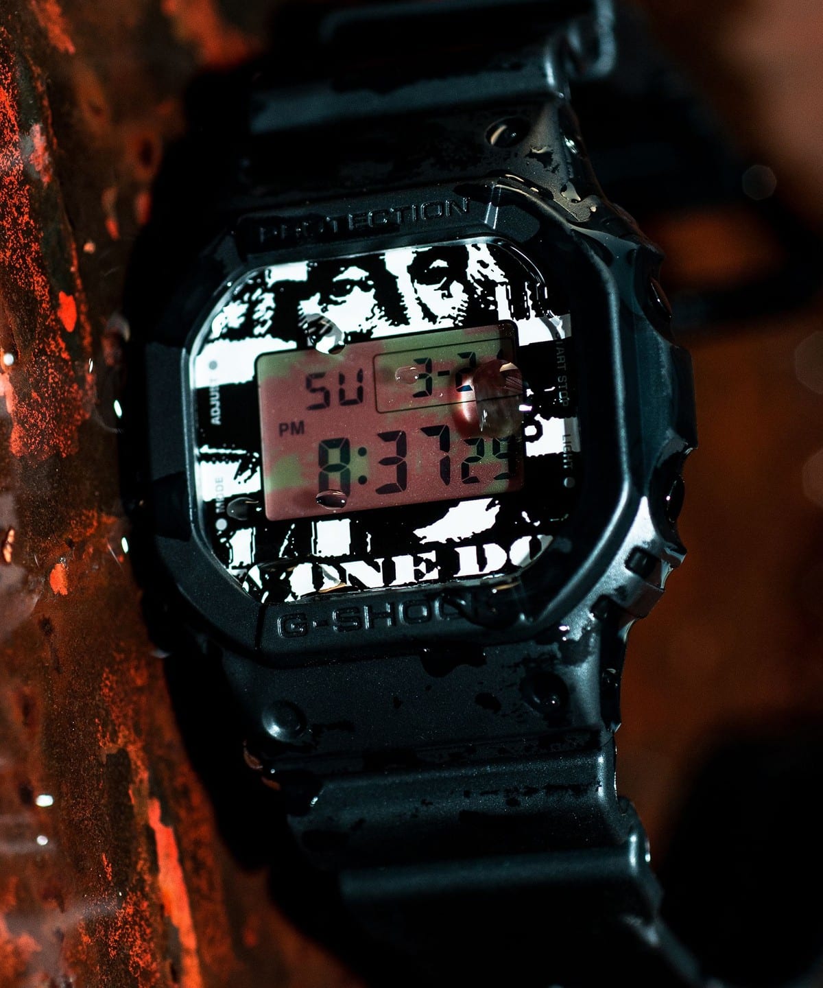 【公式】G-SHOCK × BEAMS / 別注 DW-5600 時計