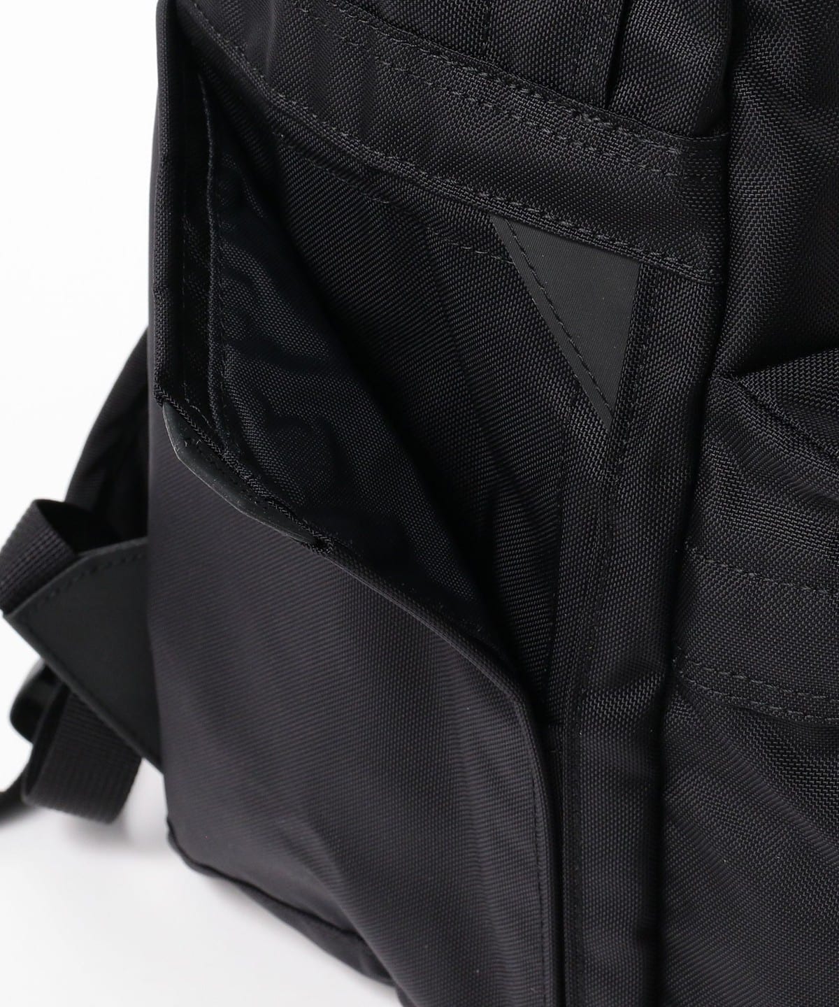 BEAMS（ビームス）MONOLITH / Backpack Standard M（バッグ