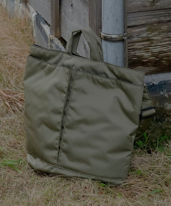 BEAMS（ビームス）【別注】SLOW / NYLON HELMET BAG（バッグ ショルダーバッグ）通販｜BEAMS