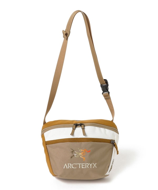 BEAMS（ビームス）【別注】ARC'TERYX / NAGOMI Mantis 2 Waist pack（バッグ  サコッシュ/ミニショルダーバッグ）通販｜BEAMS