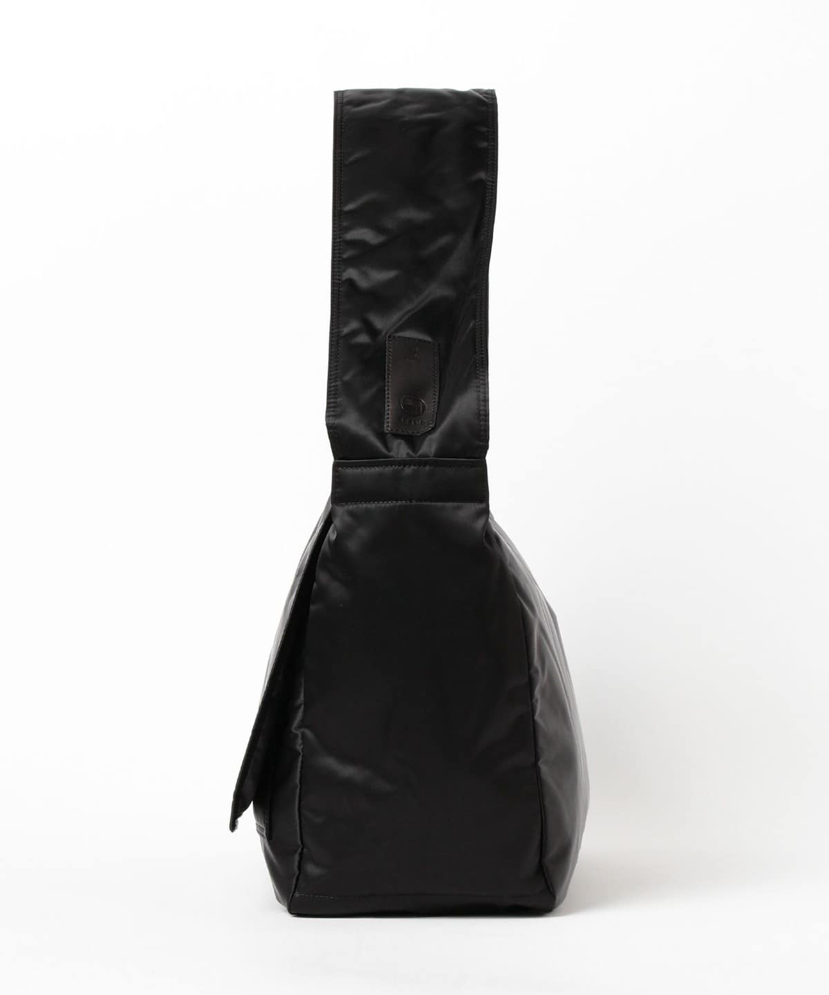 BEAMS（ビームス）【別注】yorozu / CO-TECH MANGA SHOULDER（バッグ