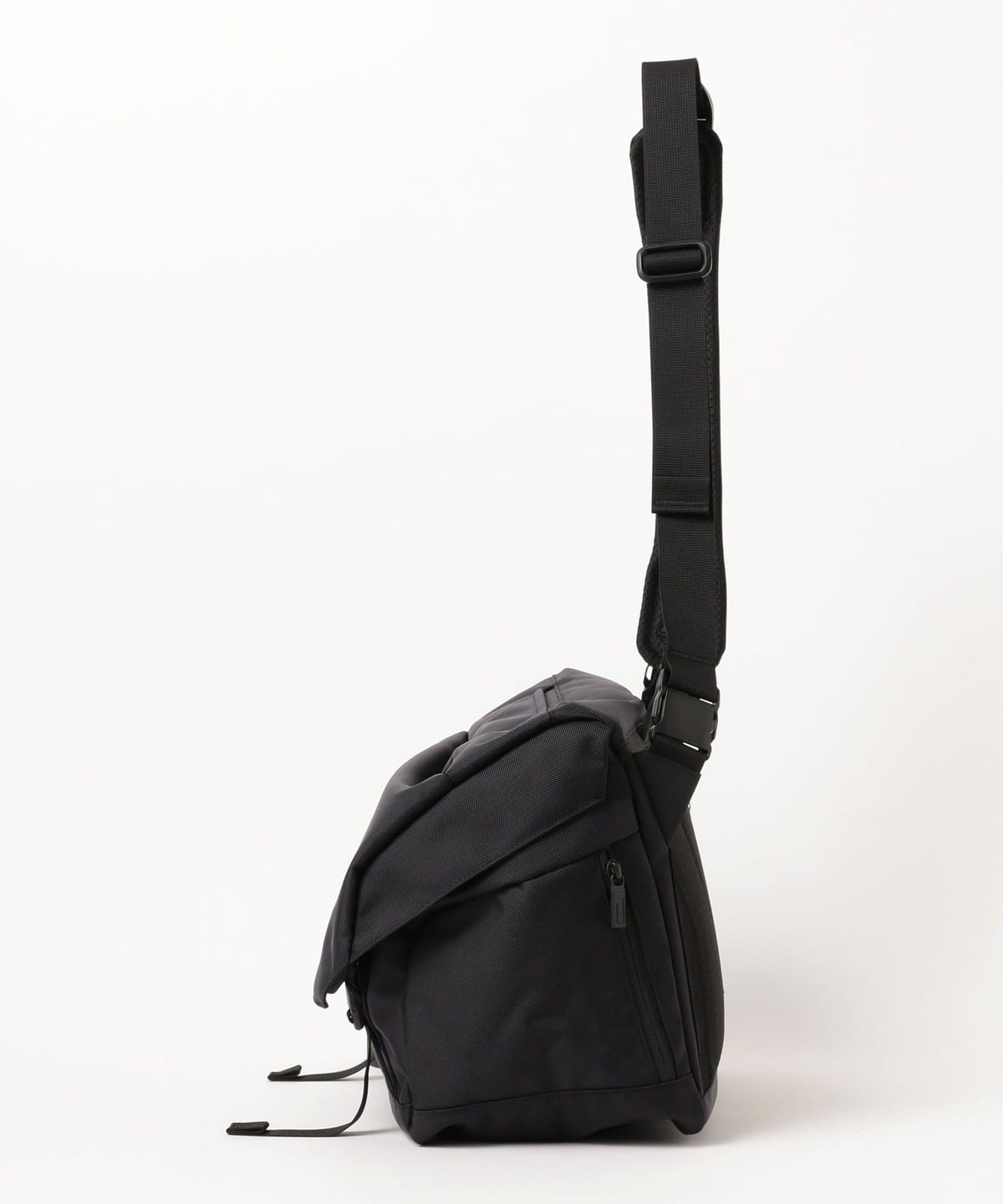 バッグ monolith SHOULDER PRO FLAP M BLACK SHOULDER PRO FLAP M BLACK | PRO | PRODUCTS | MONOLITH ONLINE STORE