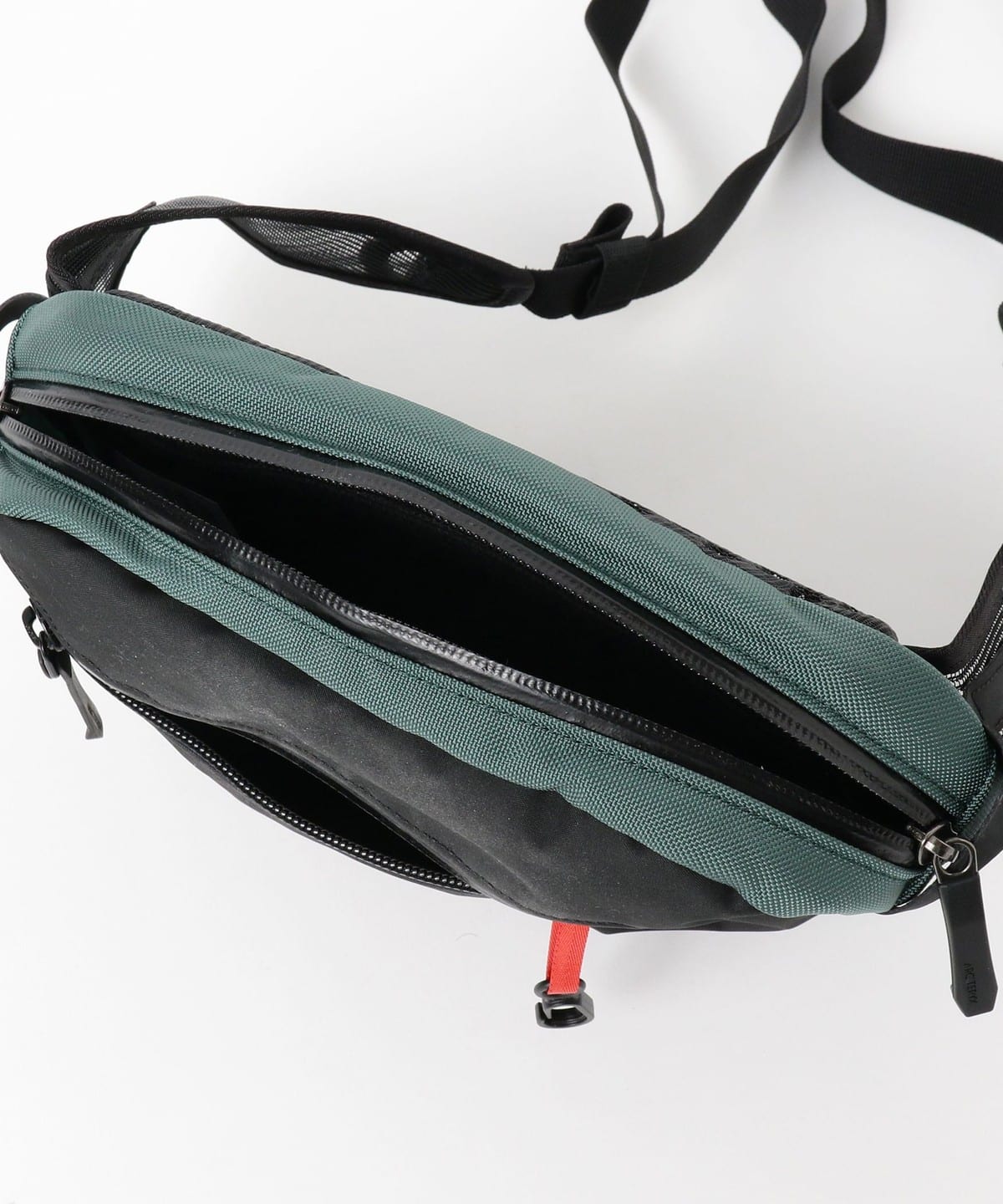 BEAMS（ビームス）ARC'TERYX / Arro Waist Pack（バッグ ウエスト