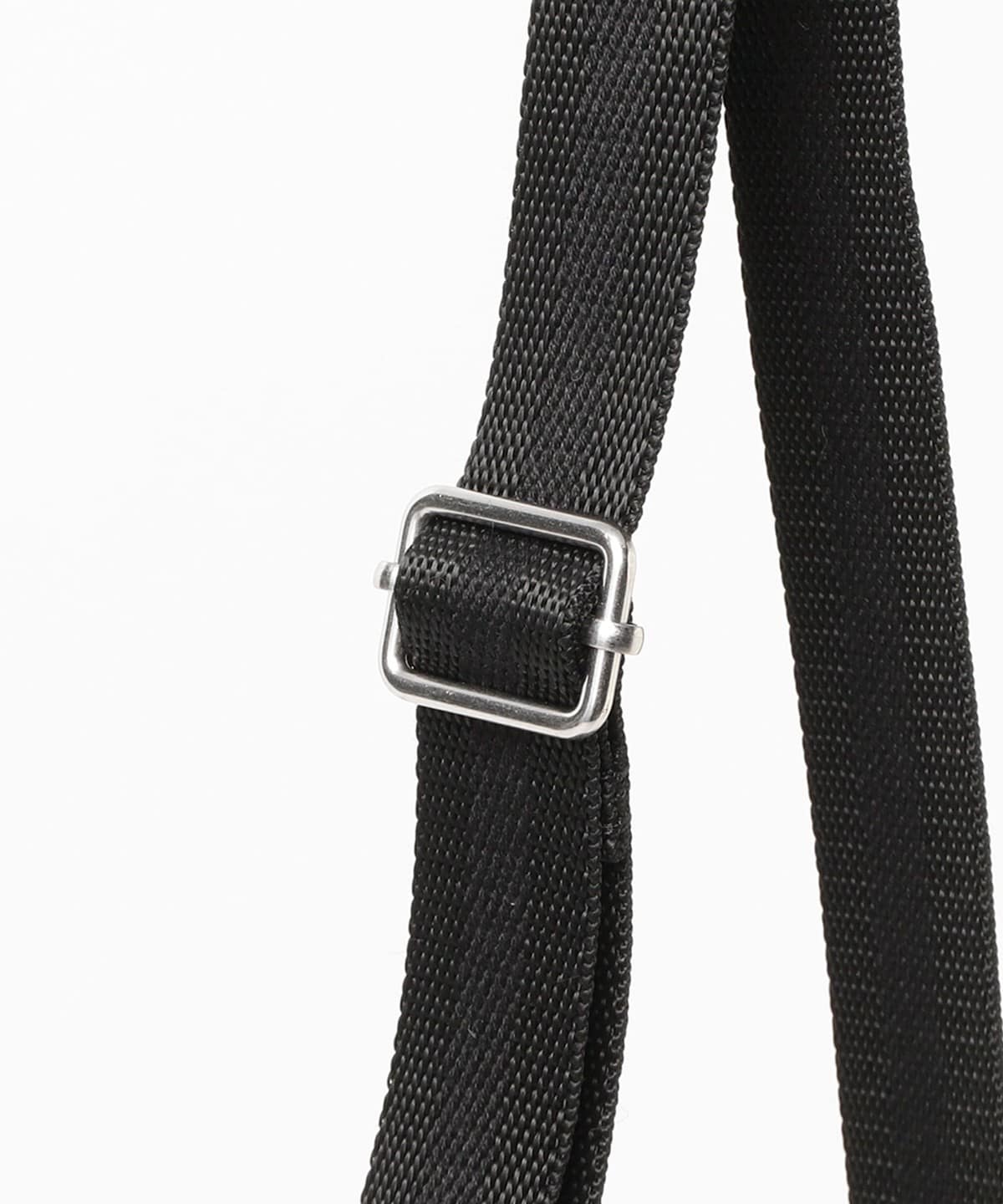 BEAMS（ビームス）【別注】FRED PERRY / Mini Barrel Bag（バッグ