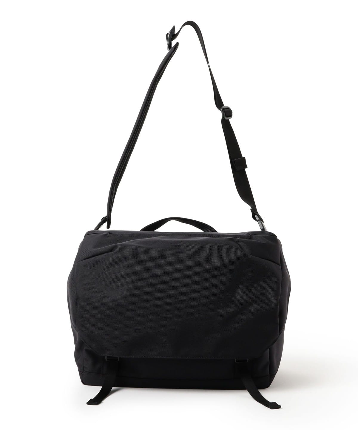 BEAMS（ビームス）MONOLITH / SHOULDER PRO FLAP M（バッグ ショルダー
