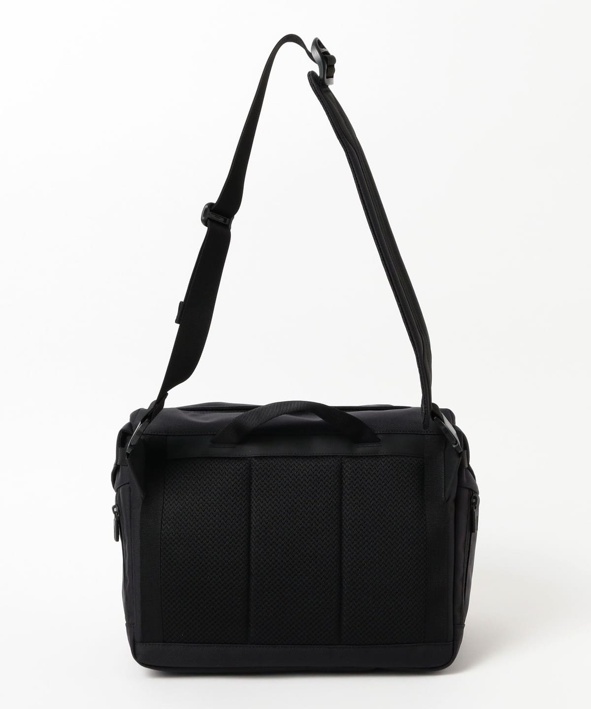 BEAMS（ビームス）MONOLITH / SHOULDER PRO FLAP M（バッグ ショルダー 