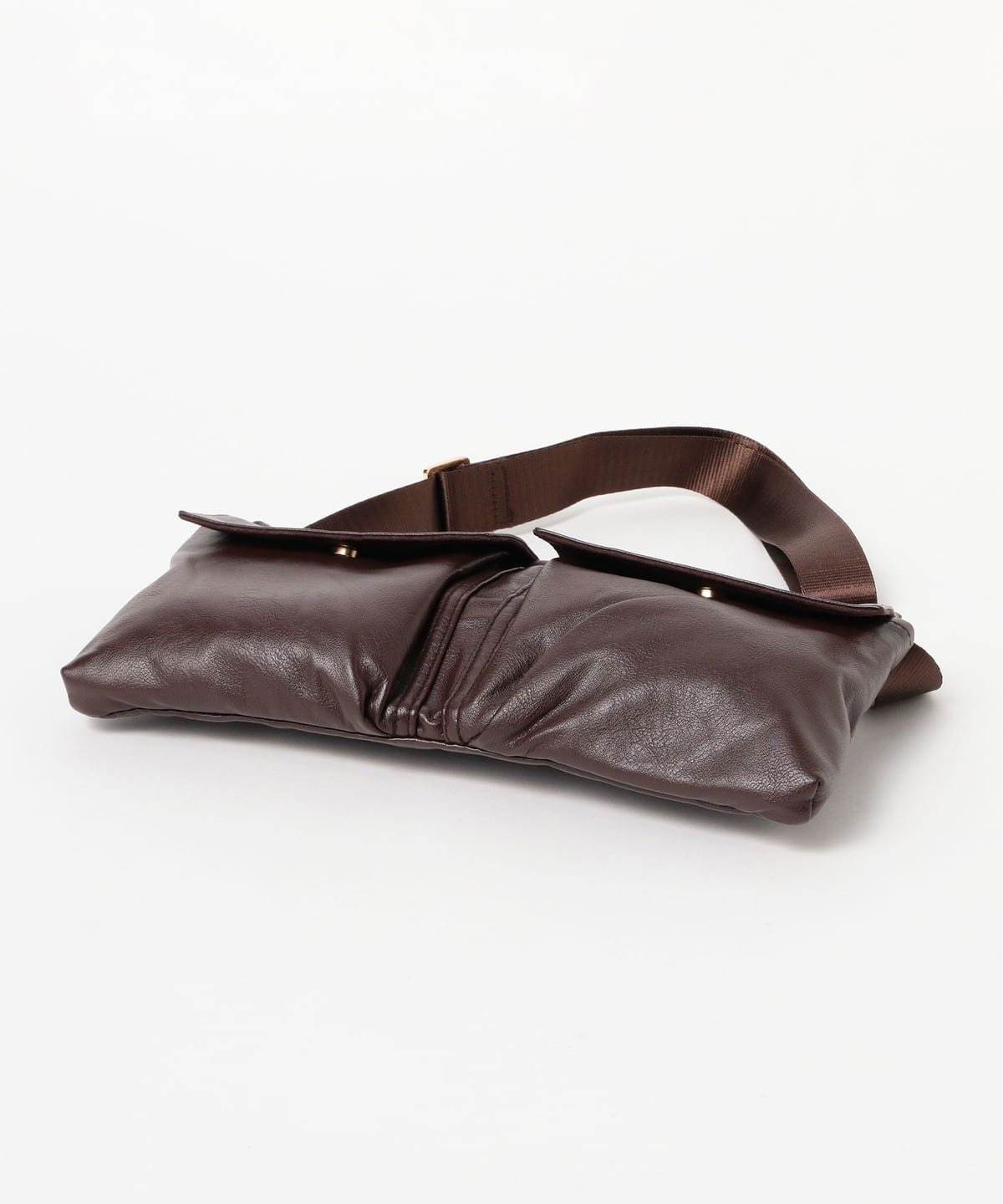 BEAMS（ビームス）Synthetic leather belt bag（バッグ ウエストバッグ