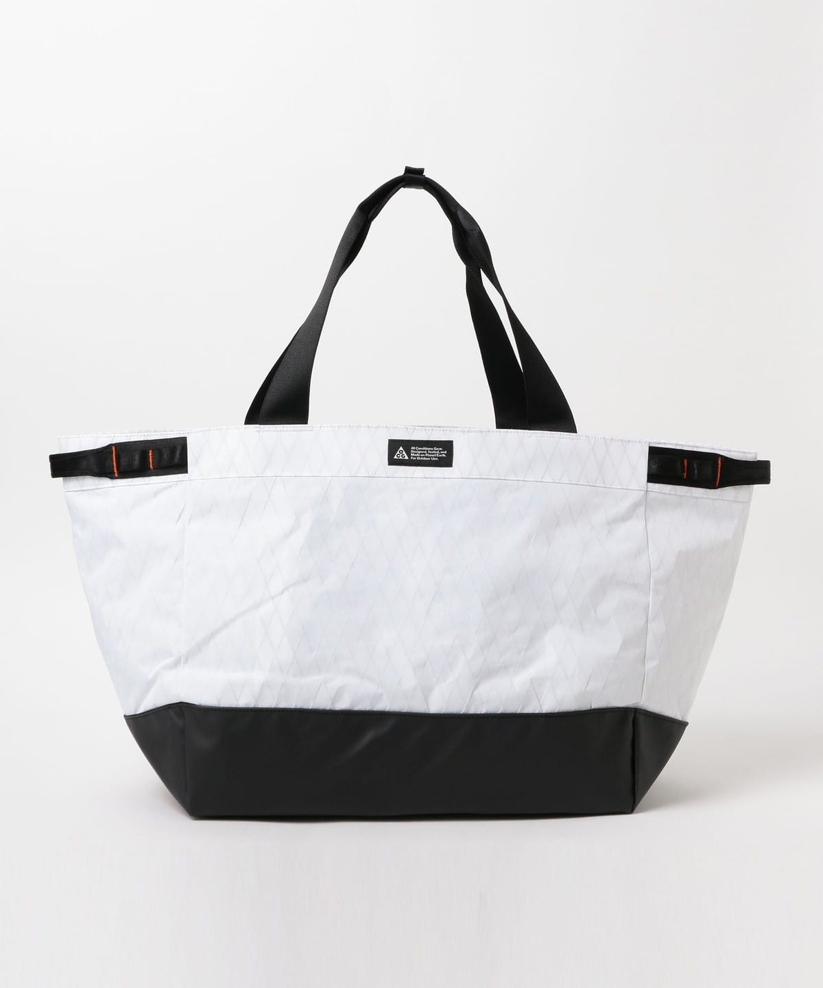 新品【大大大容量！55L】NIKE ACG トートバッグ アウトドア・旅行に♡ BEAMS（ビームス）NIKE / ACG Gear Tote Bag（バッグ トートバッグ