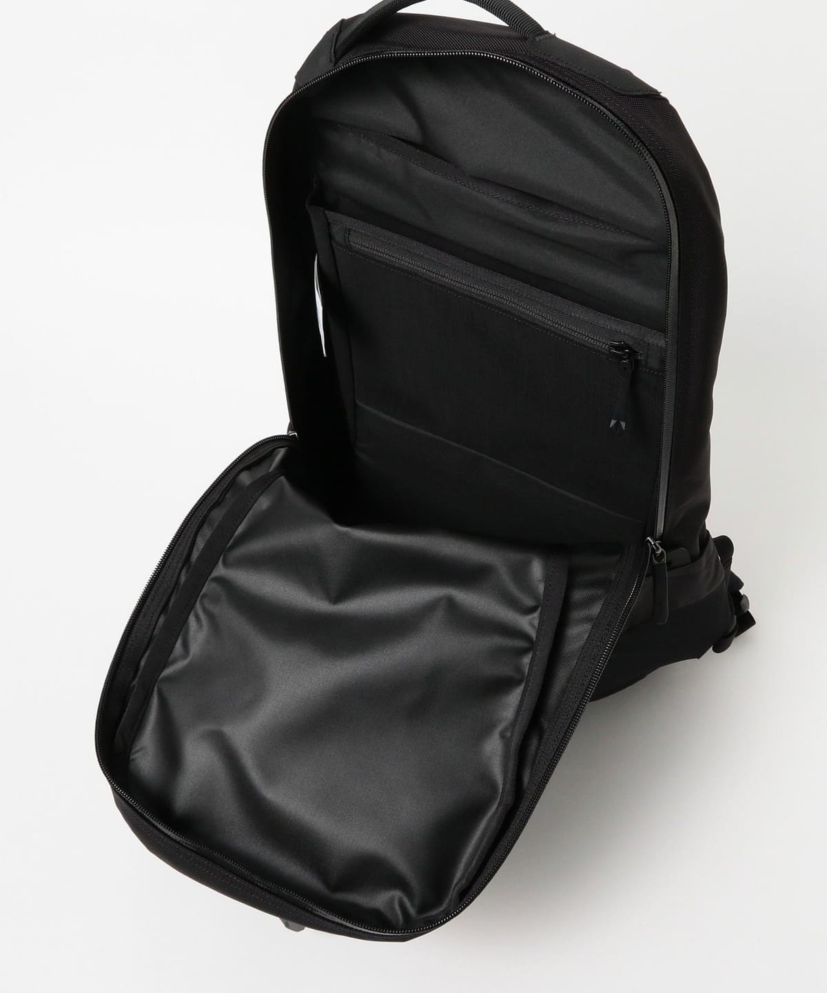 未使用級　ARC'TERYX Arro 22 バックパック ブラック　beams BEAMS（ビームス）ARC'TERYX / Arro 22 Backpack（バッグ リュック