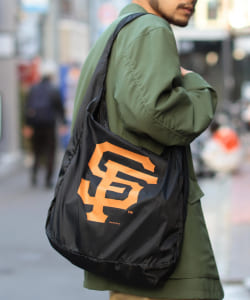 ▲INFIELDER DESIGN / MLB Pocketable Bag