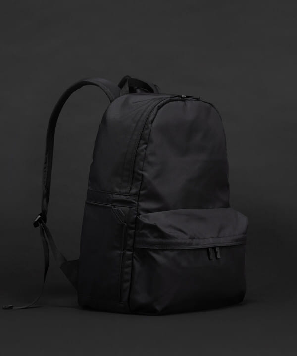 BEAMS（ビームス）MONOLITH / BACKPACK STANDARD S（23L）（バッグ