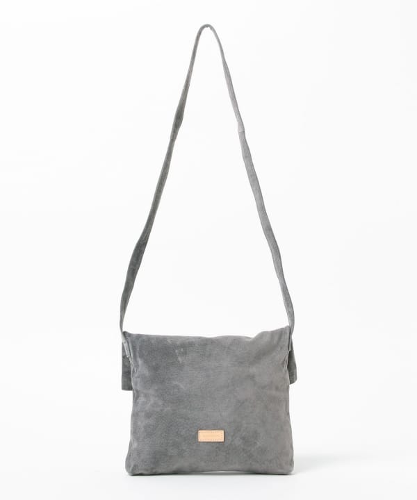 Hender Scheme / pig flap shoulder bag small