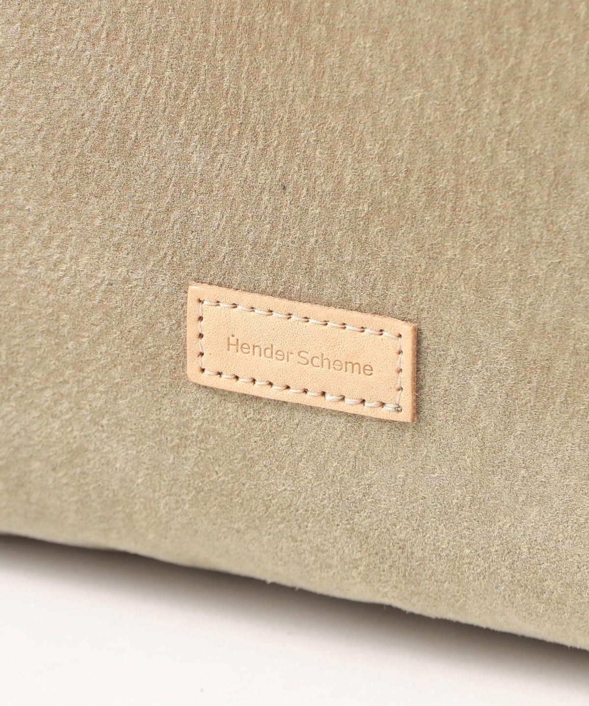 Hender Scheme / 豬皮翻蓋小肩背包