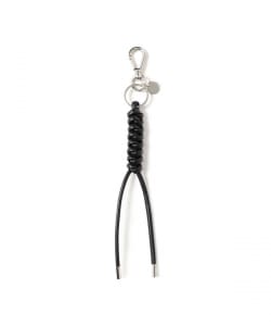 ITTI / CRISTY SNAKE KNOT CHARM