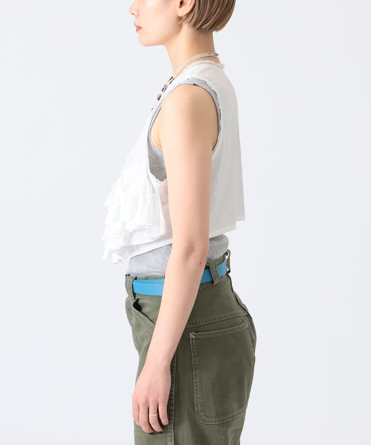 BEAMS JAPAN（ビームス ジャパン）〈WOMEN〉フリル ノースリーブ
