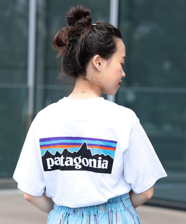 即日発送 M パタゴニア 日本サイズL P6 ロゴ Tシャツ白2018春夏/新作