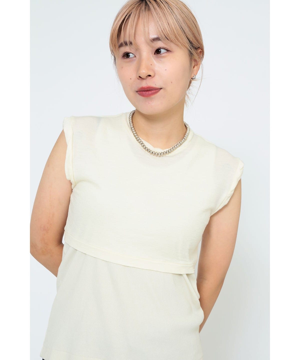 〈女裝〉無袖 + 短法式袖 兩件組