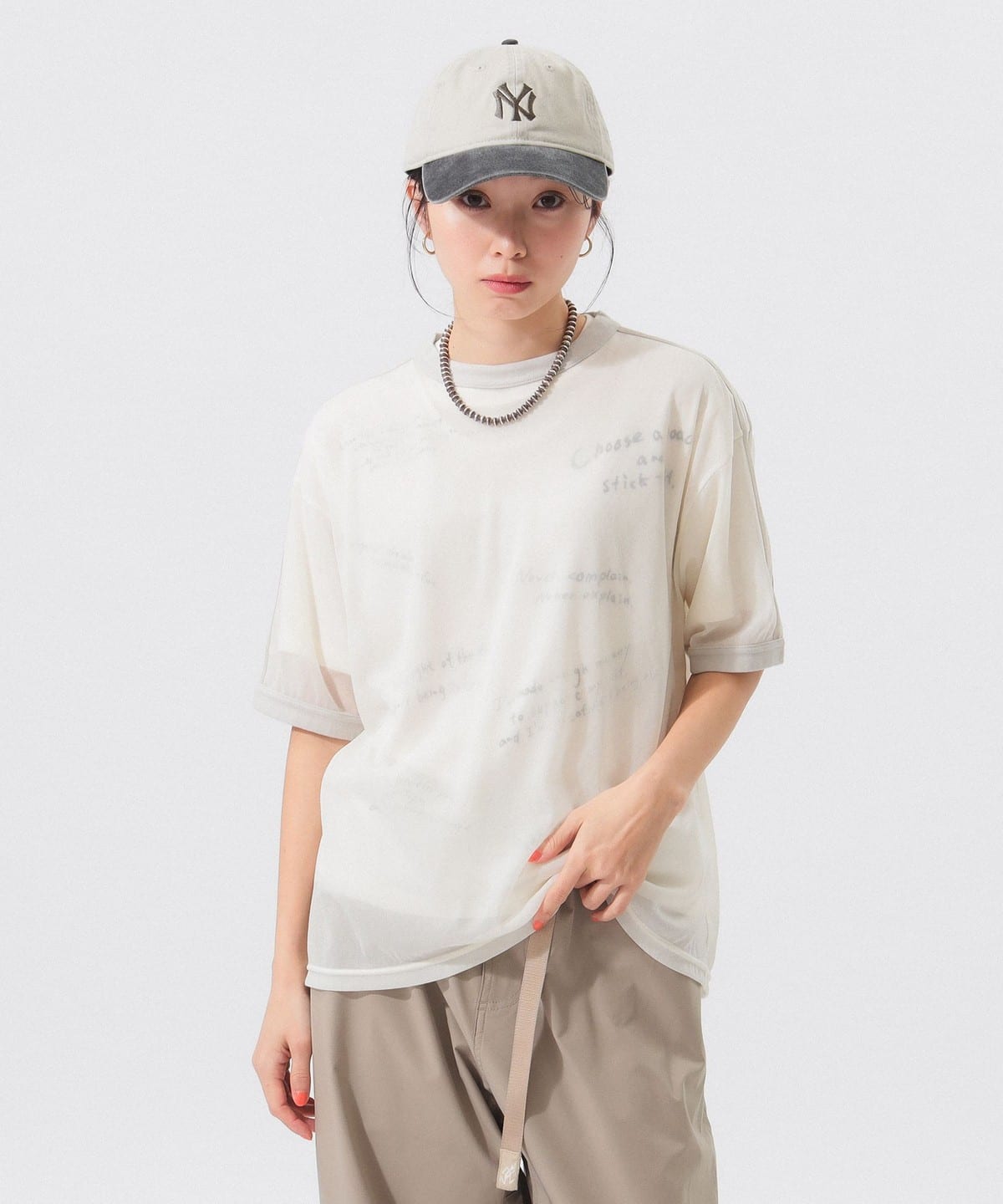 シアー ライン ショートスリーブ Tシャツ・カットソー WOMEN OFF WHITE ONE SIZE シアー ライン ショートスリーブ Tシャツ・カットソー WOMEN OFF WHITE ONE SIZE