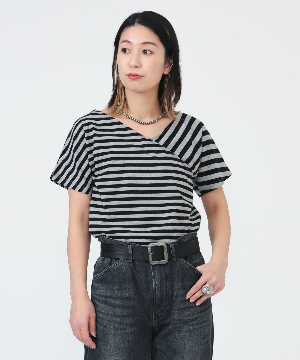 〈WOMEN〉アシメ ボーダー Tシャツ Tシャツ・カットソー WOMEN GREY 0 〈WOMEN〉アシメ ボーダー Tシャツ Tシャツ・カットソー WOMEN GREY 0