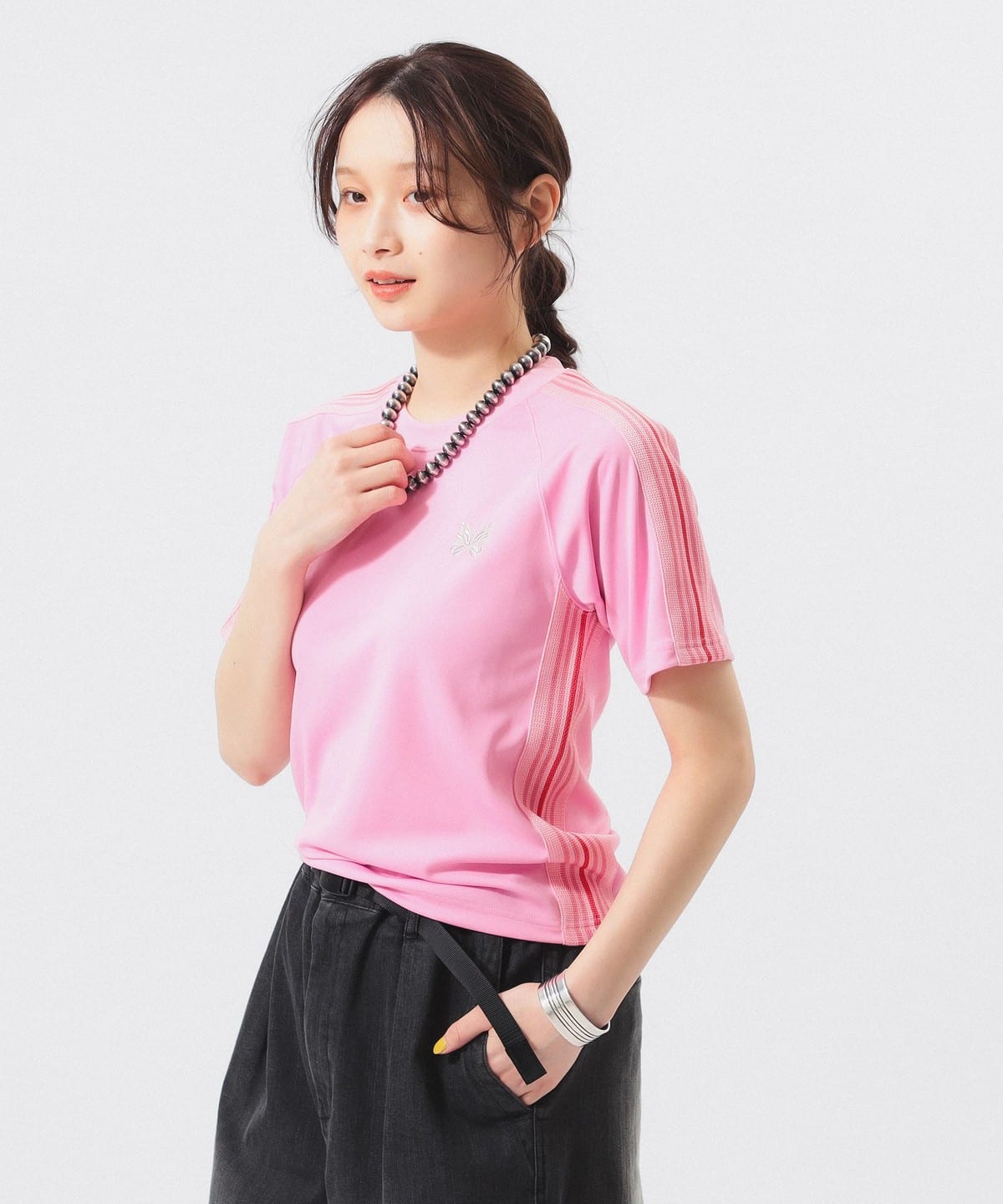 【別注】NEEDLES ニードルズ / トラック クルーネック Tシャツ・カットソー WOMEN PINK XS 【別注】NEEDLES ニードルズ / トラック クルーネック Tシャツ・カットソー WOMEN PINK XS
