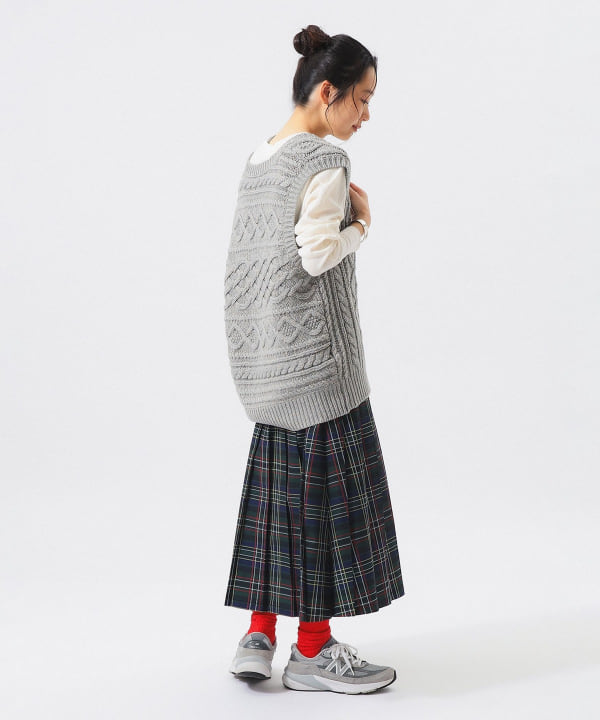 バックトゥフロント アラン ベスト BEAMS STAFF：H159　Size：1