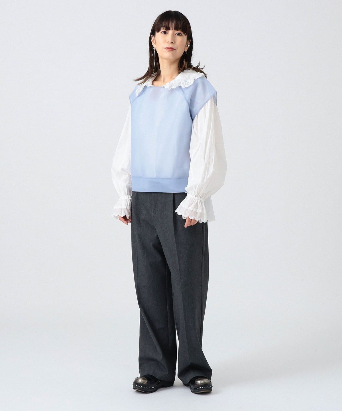 〈女裝〉毛邊背心