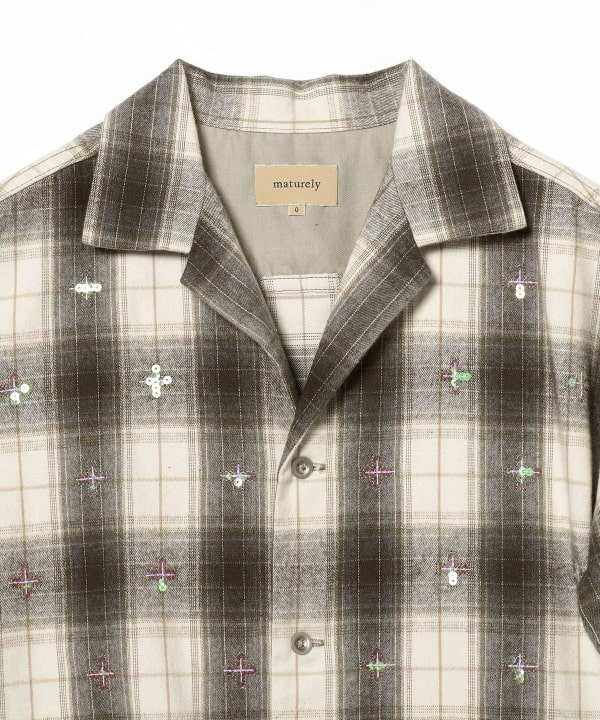 BEAMS BOY（ビームス ボーイ）maturely / Spangles Embroidery Shirt ...