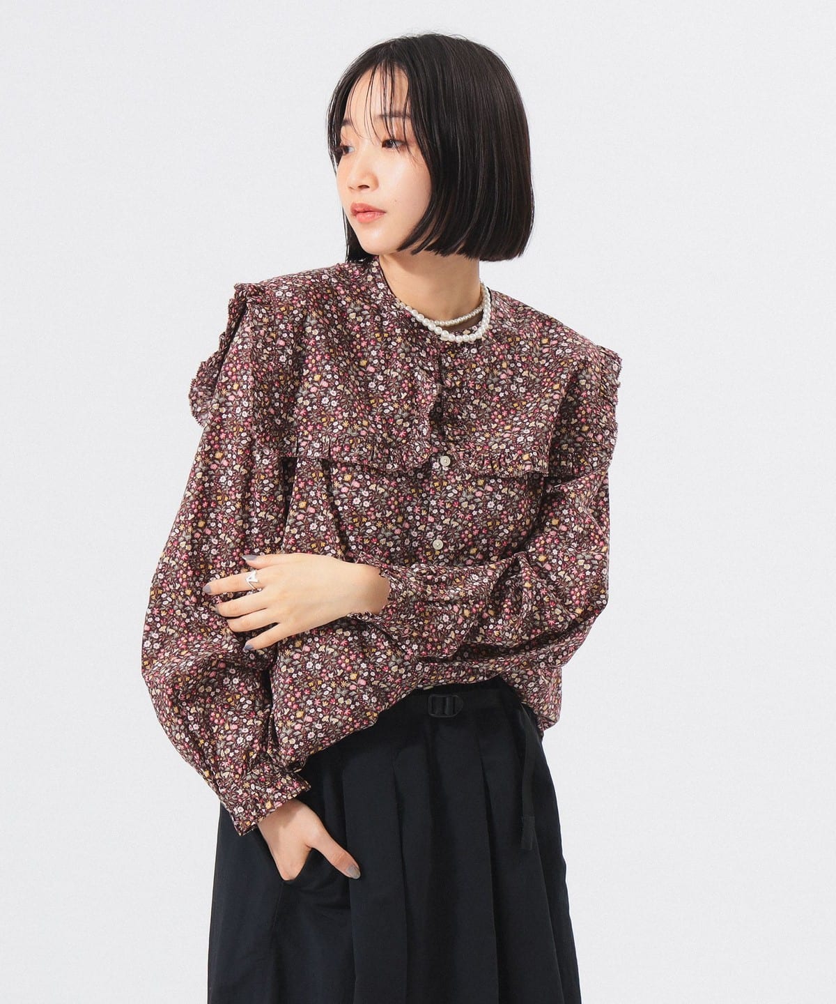 リバティ デタッチ フリルカラー シャツ シャツ・ブラウス WOMEN BROWN ONE SIZE リバティ デタッチ フリルカラー シャツ シャツ・ブラウス WOMEN BROWN ONE SIZE