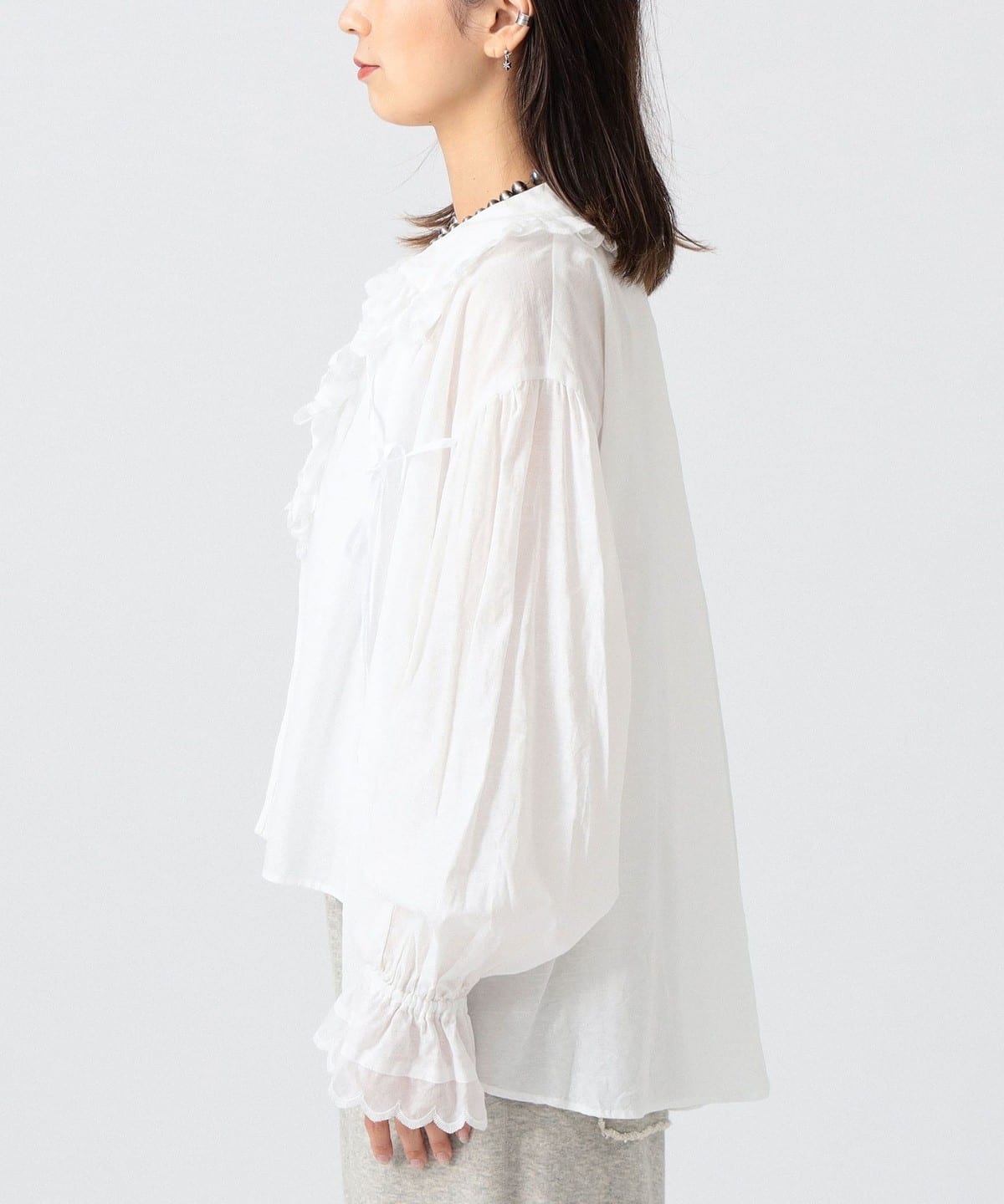 BEAMS JAPAN フェイクレイヤードブラウス 定価20680円 フリル レース ブラウス シャツ 24SS ベージュ レディース ビームス【中古】5-0902M♪ BEAMS JAPAN 1st delivery 一挙ご紹介！】｜ビームス ジャパン 京都｜BEAMS