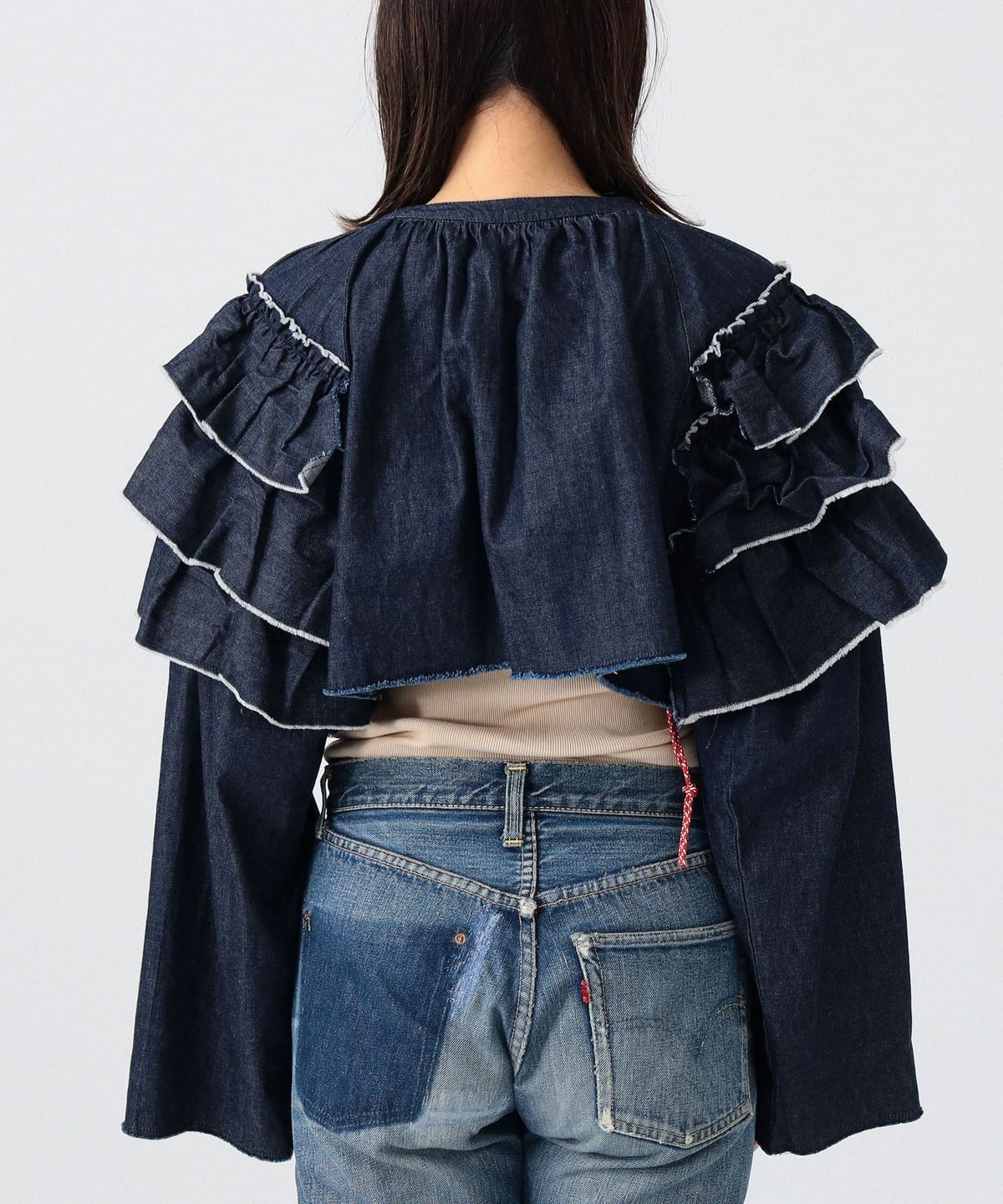 〈女裝〉丹寧荷葉邊短外套