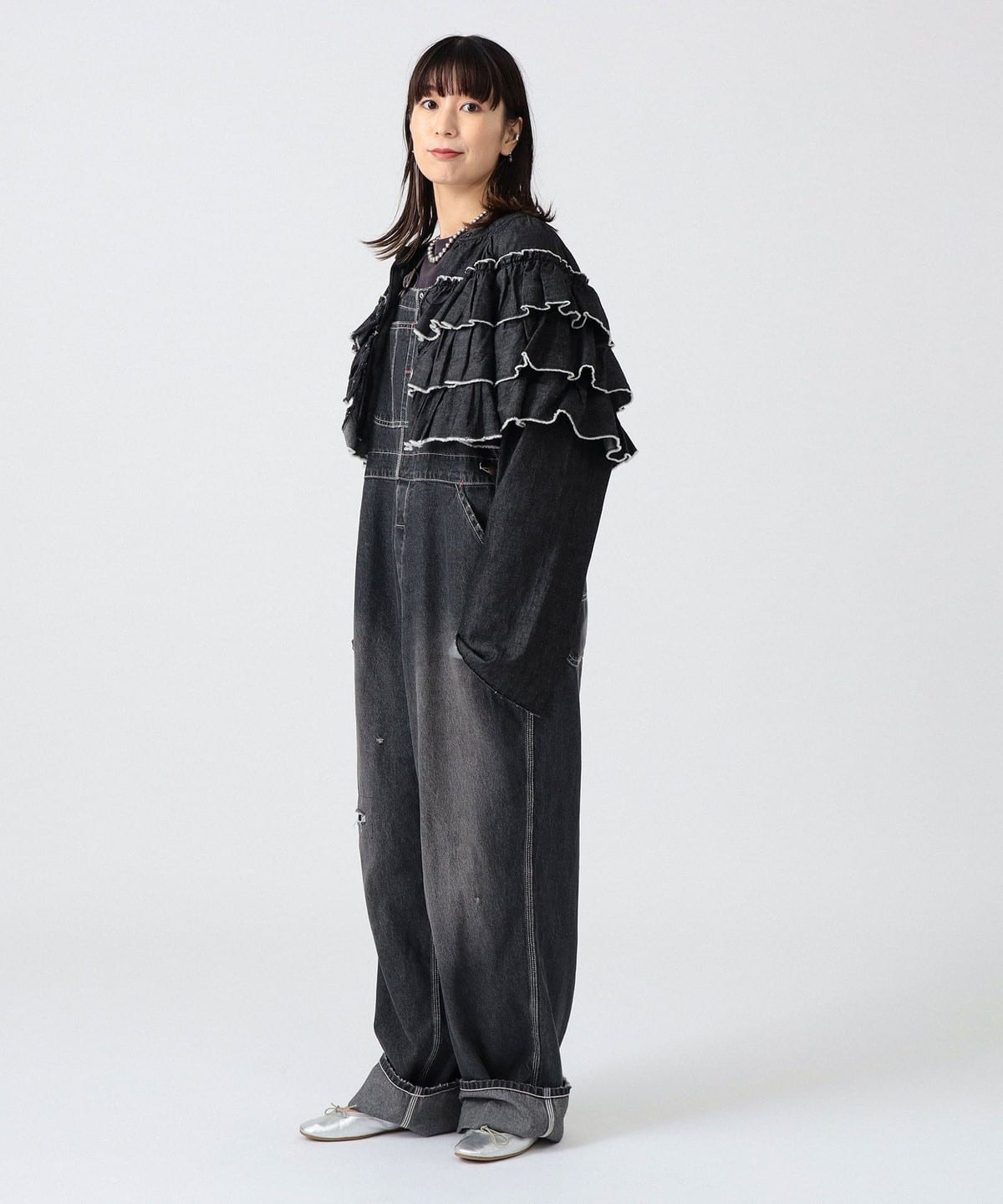 〈女裝〉丹寧荷葉邊短外套