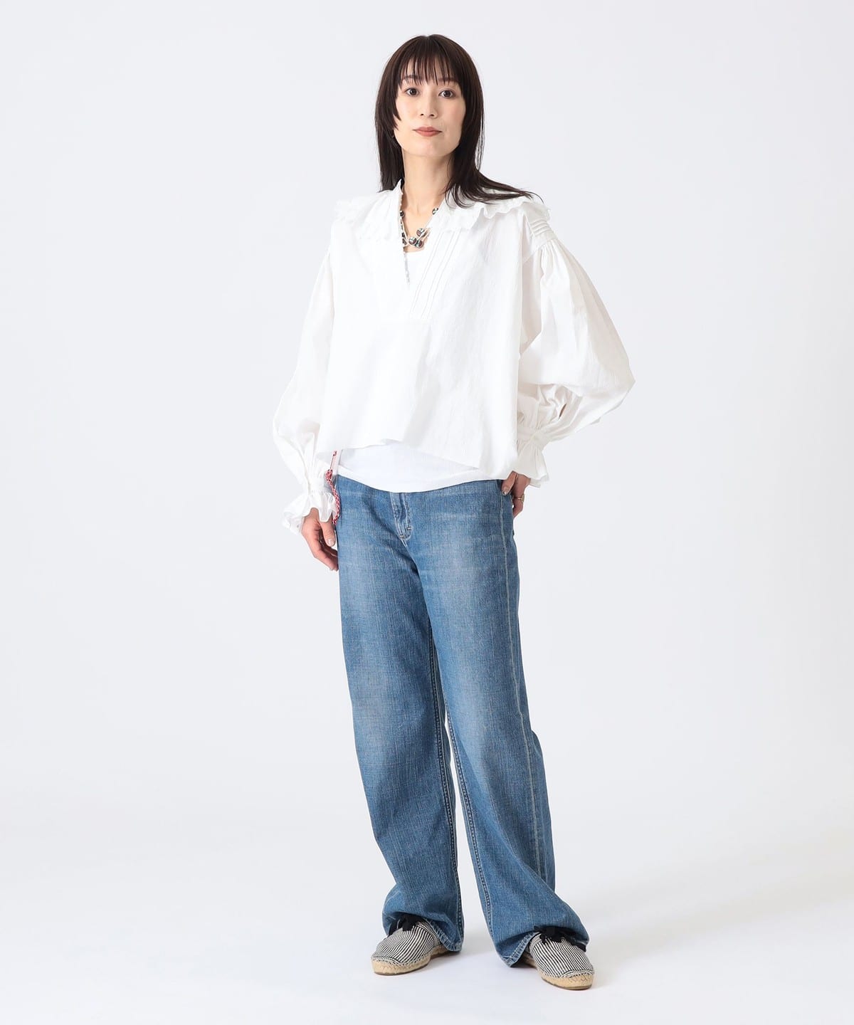 ひ*り様 Demi-Luxe BEAMS エンブロイダリーパフスリーブブラウス Demi-Luxe BEAMS（デミルクス ビームス）の「エンブロイダリー