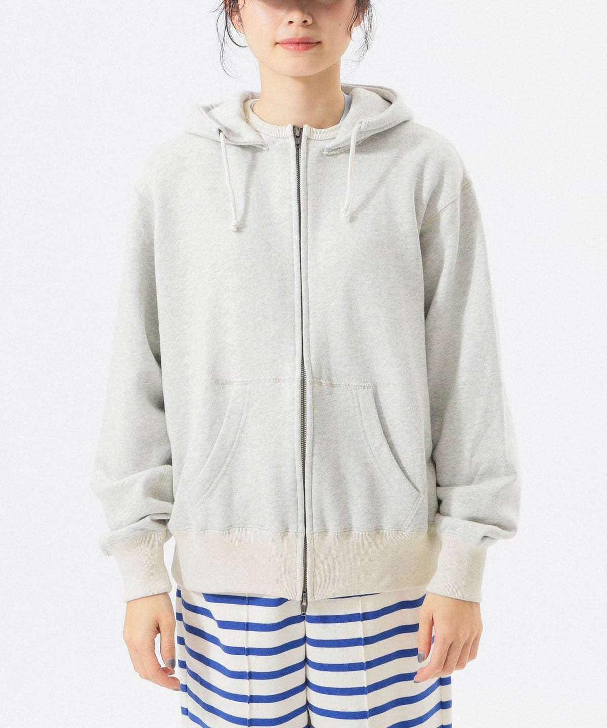 BEAMS BOY（ビームス ボーイ）レトロ フィット ジップ フーディー