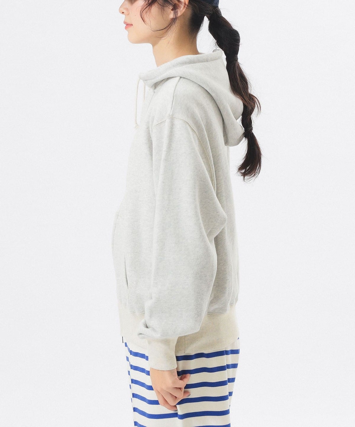 BEAMS BOY（ビームス ボーイ）レトロ フィット ジップ フーディー