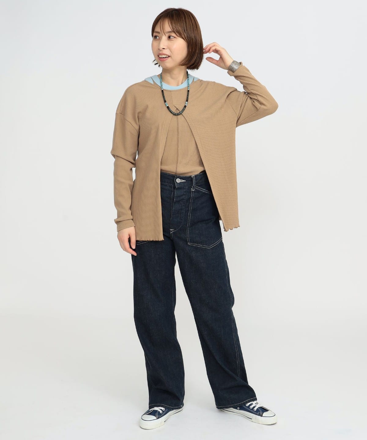 〈女裝〉前後兩穿 開襟衫