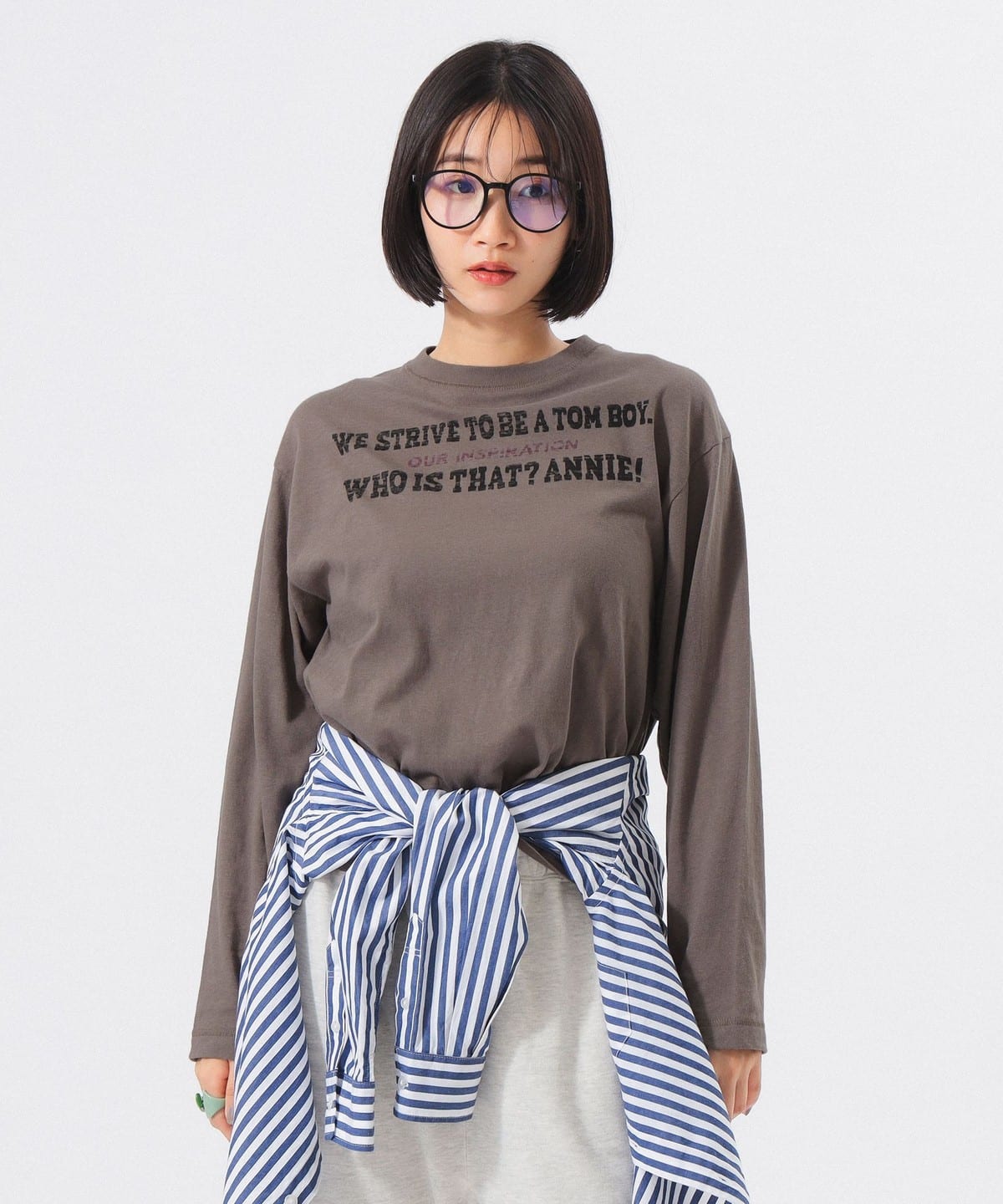 ボーイ メッセージ ロングスリーブ Tシャツ Tシャツ・カットソー WOMEN BROWN ONE SIZE ボーイ メッセージ ロングスリーブ Tシャツ Tシャツ・カットソー WOMEN BROWN ONE SIZE
