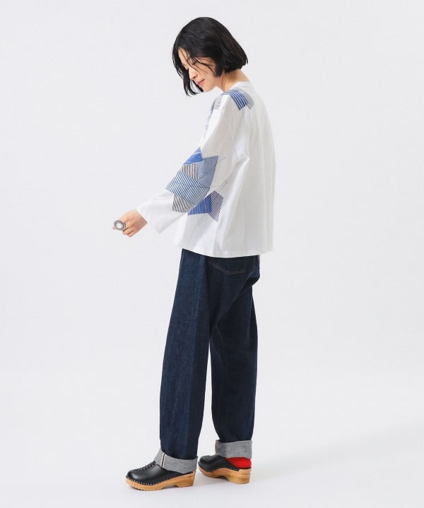 item main image