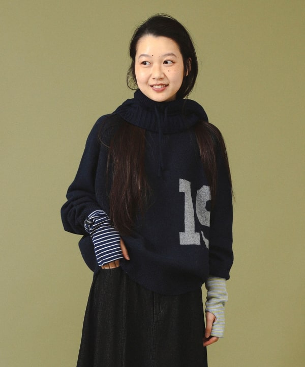 BEAMS BOY（ビームス ボーイ）ビッグ ロゴ クルー（トップス