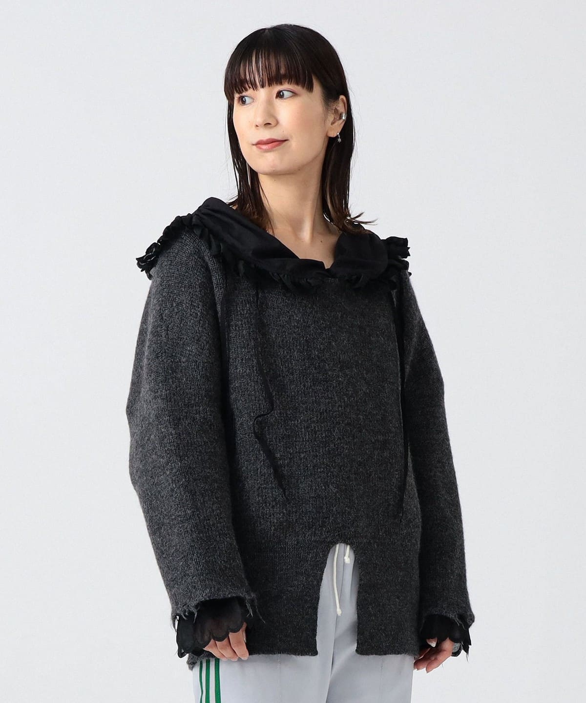 〈女裝〉船型領羅紋上衣
