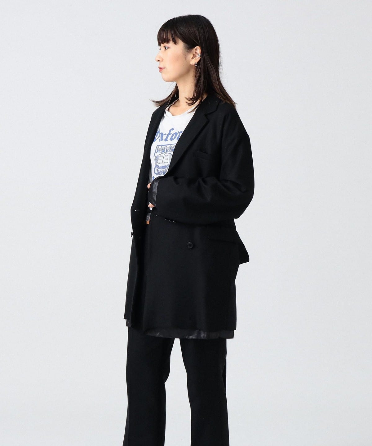 〈女裝〉毛邊外套