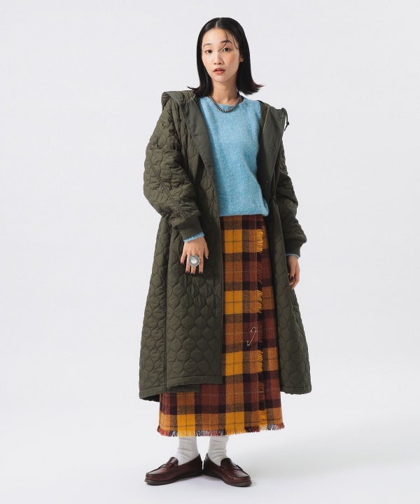 ナイロン キルト フードコート Model : H165 B80 W59 H85　Size : ONE SIZE