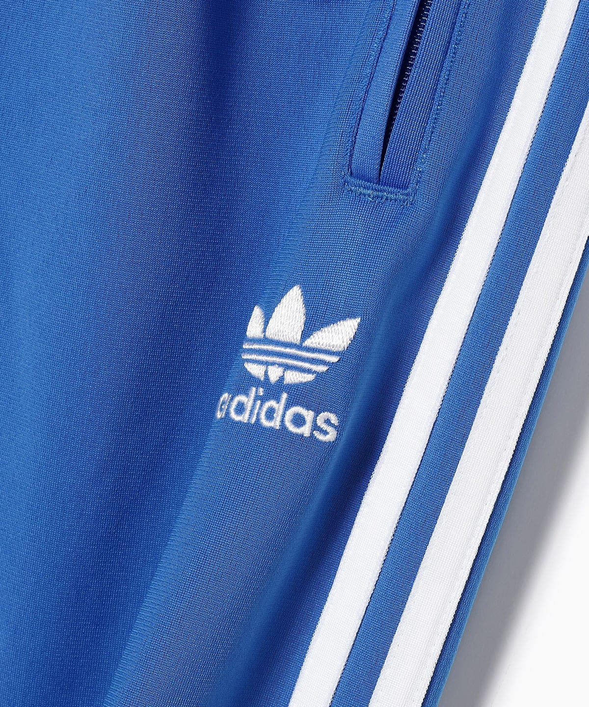 新年の贈り物 バイエルミュンヘン adidas○アディダス＜トラックパンツ