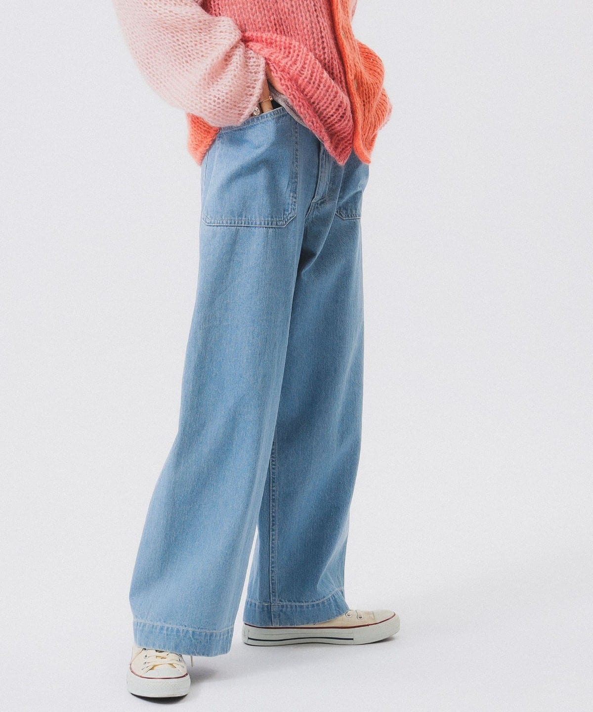 BEAMS BOYのアイテムを使った「ホワイトデニム」のレディース