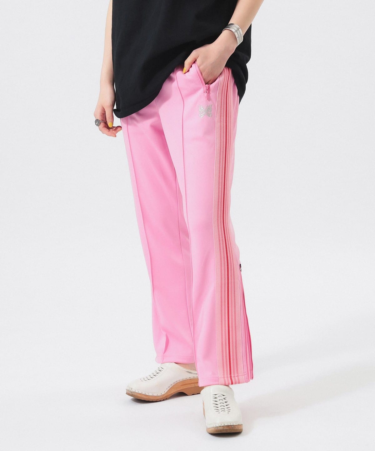 【別注】NEEDLES ニードルズ / トラック ジップ フレア パンツ パンツ WOMEN PINK XS 【別注】NEEDLES ニードルズ / トラック ジップ フレア パンツ パンツ WOMEN PINK XS