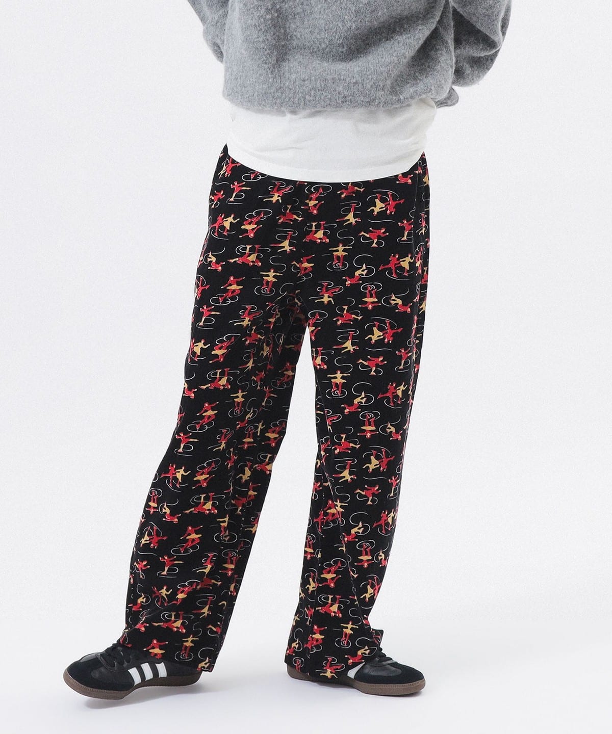 BOW WOW × BEAMS BOY BEAMS has Special order BOW WOW to create a collection of